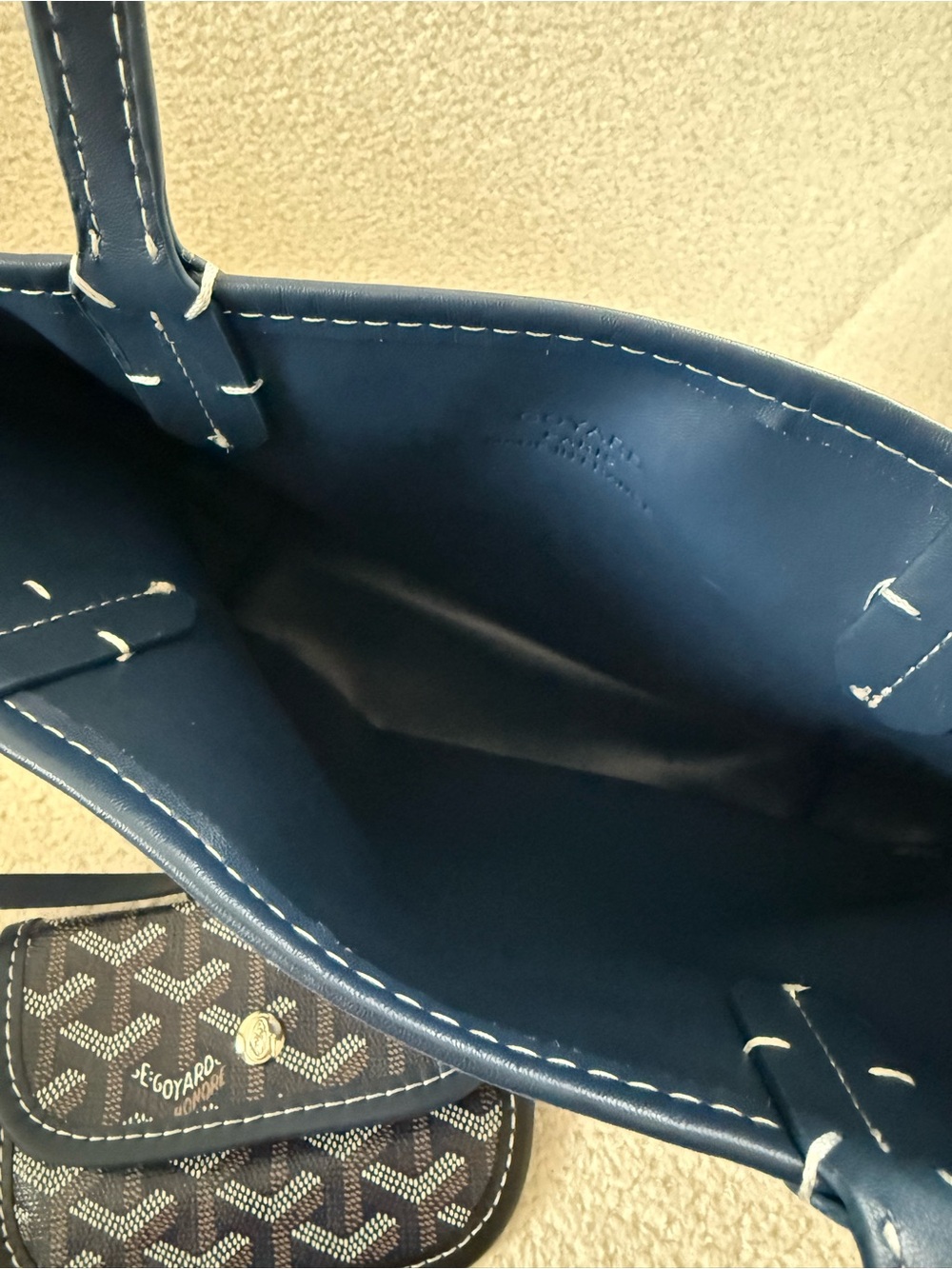 Designer-Style Navy Tote Bag with Matching Pouch - Picture 3 of 3